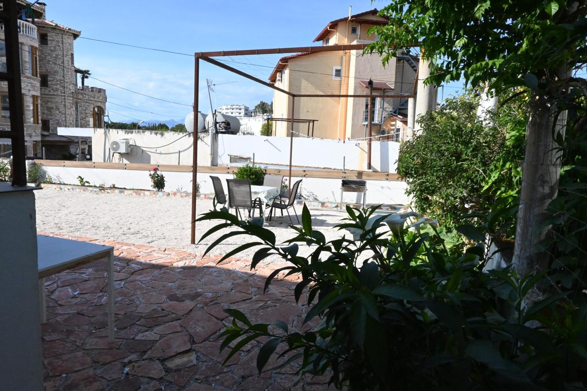 Amelia Rooms Ksamil Esterno foto